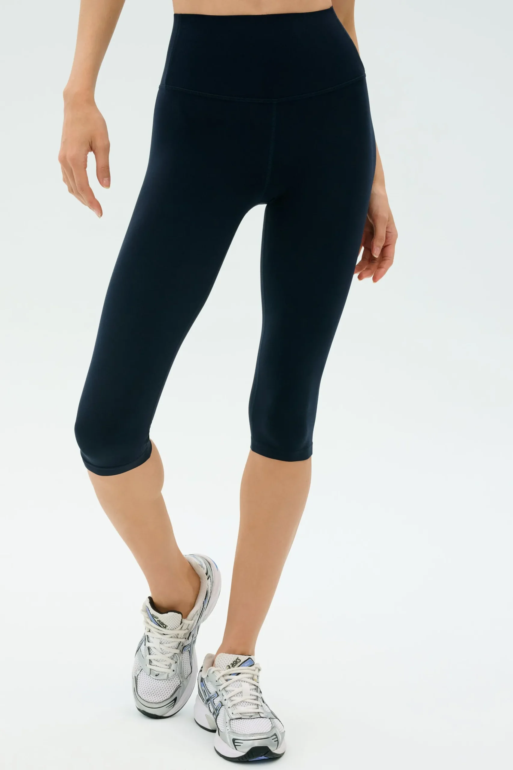 Airweight High Waist 16" Capri Legging