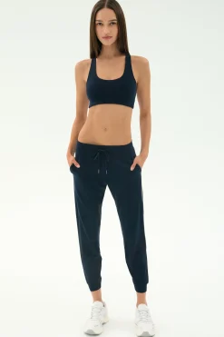 Airweight Jogger 7/8 with Piping