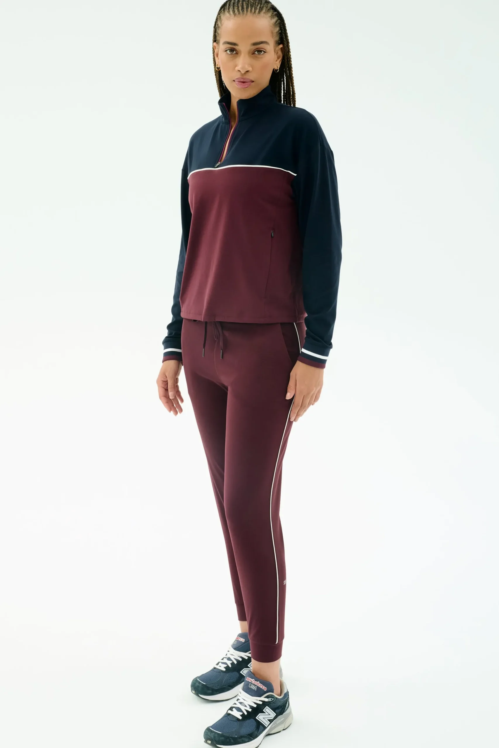 Airweight Jogger 7/8 with Piping
