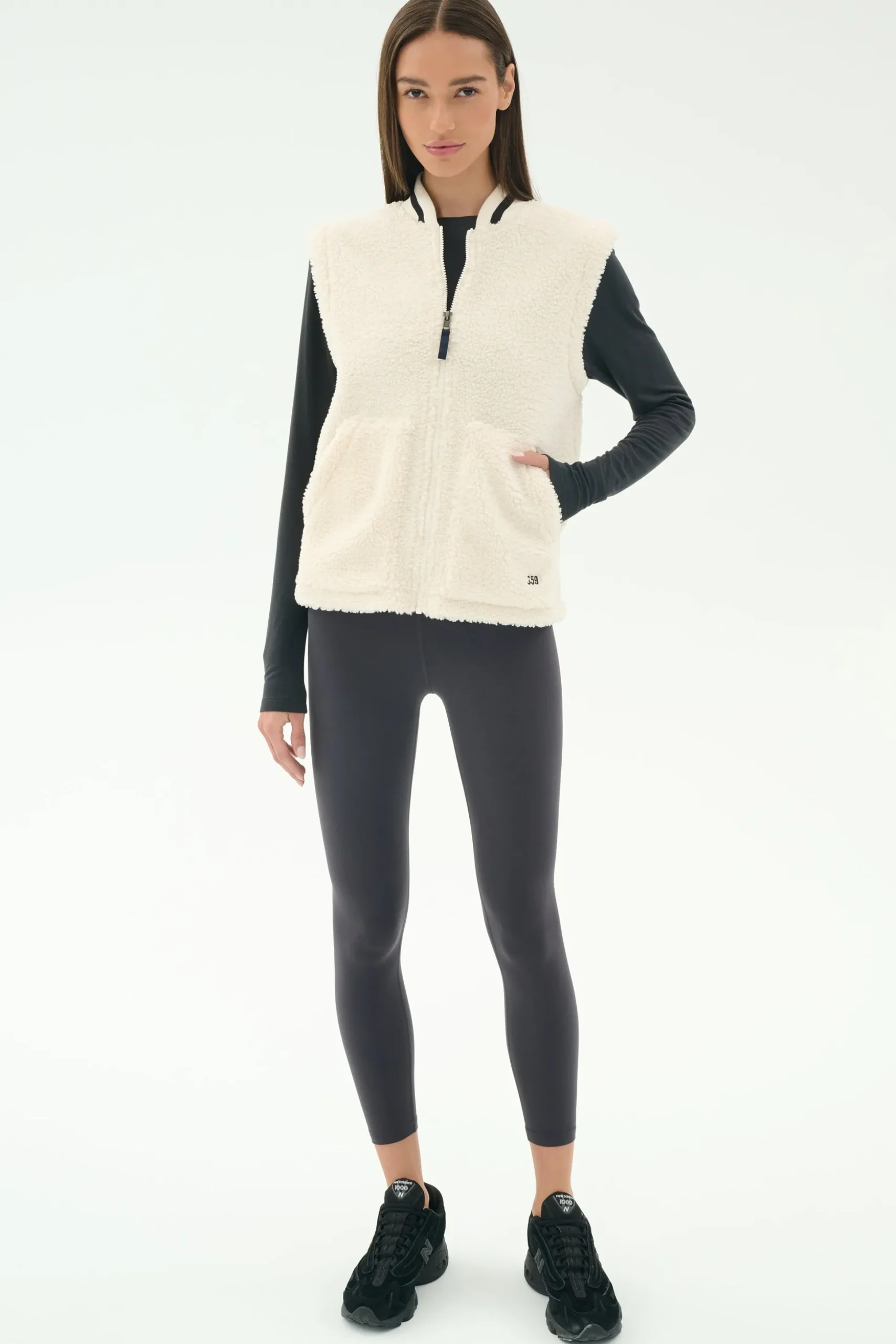 Aster Sherpa Vest